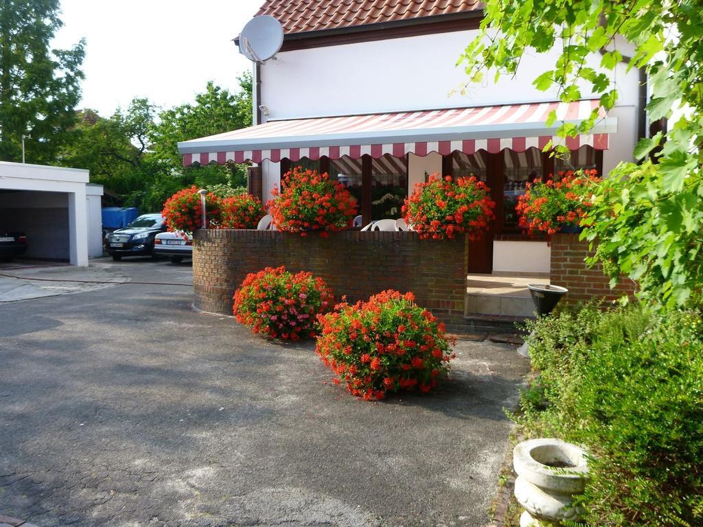 Hotel-Pension Stoeber Jever Dış mekan fotoğraf