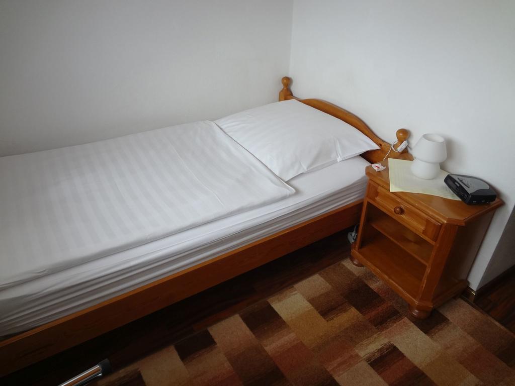 Hotel-Pension Stoeber Jever Dış mekan fotoğraf